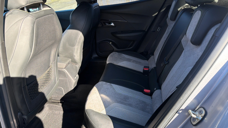 Peugeot 2008 100kW GT 50kWh 5dr Auto Electric Estate